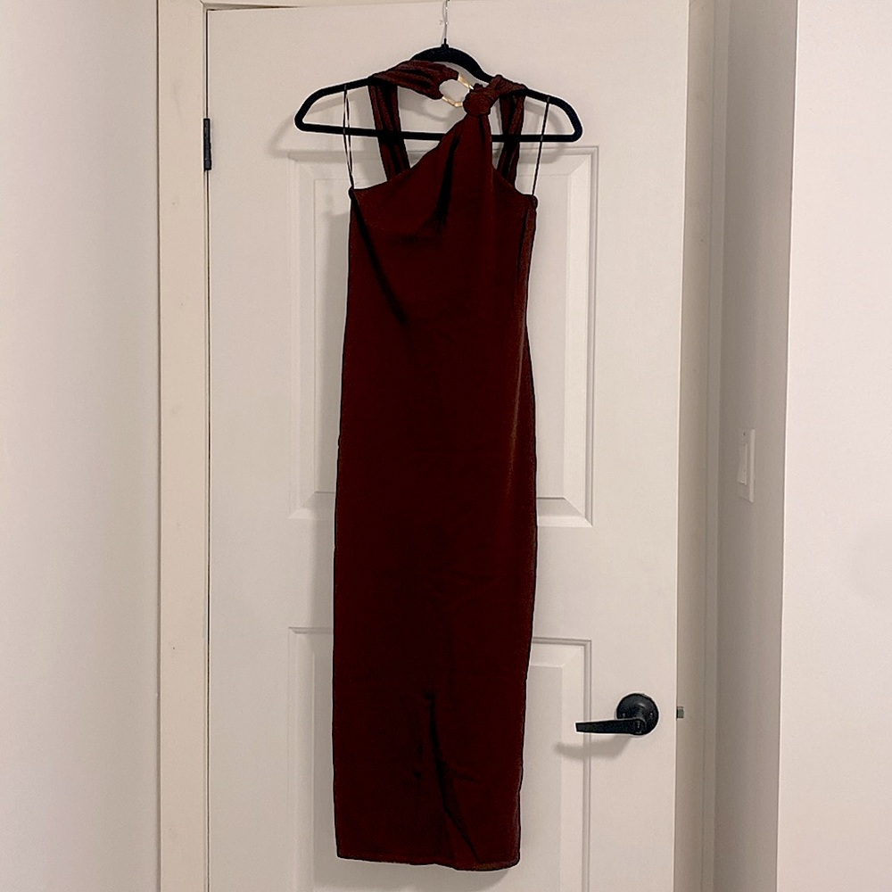 Zara Knotted Dress with Golden Appliqué - Picture 3 of 6